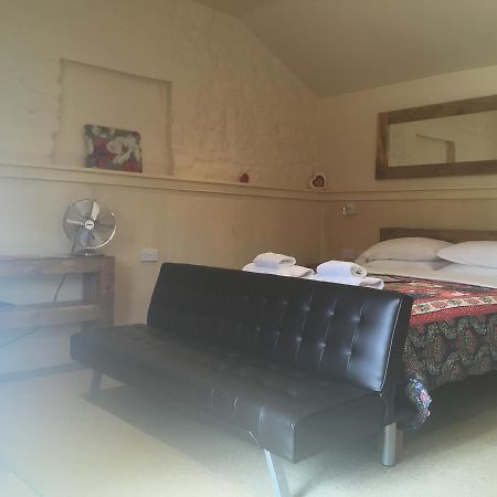 Bed and Breakfast Widbrook Barns Bradford-On-Avon Exterior foto